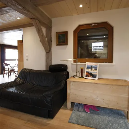 Gemuetliche Gaestezimmer In Einem Neu Sanierten Fachwerkhaus Заксенхайм Экстерьер фото
