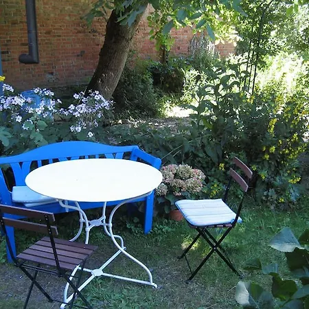 Gemuetliche Gaestezimmer In Einem Neu Sanierten Fachwerkhaus Заксенхайм Экстерьер фото