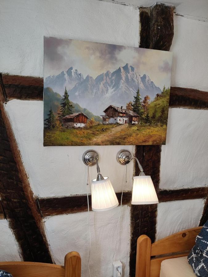 Gemuetliche Gaestezimmer In Einem Neu Sanierten Fachwerkhaus Sachsenheim