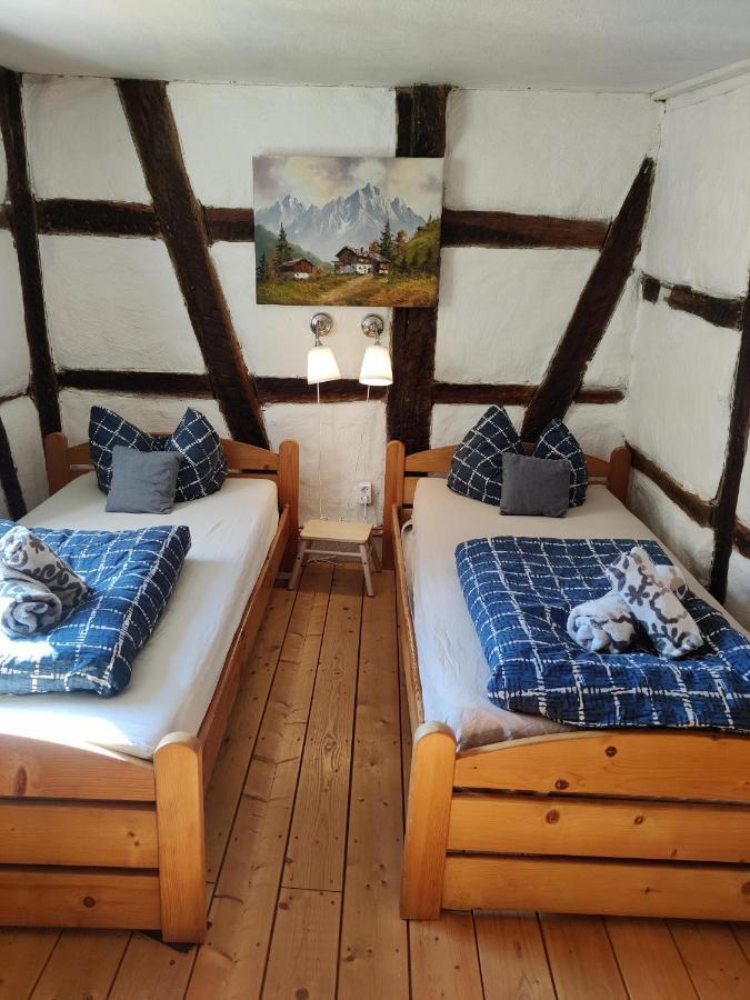 Gemuetliche Gaestezimmer In Einem Neu Sanierten Fachwerkhaus Апартаменты *