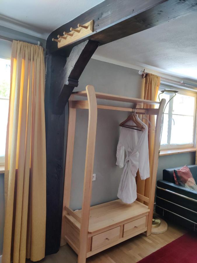 Gemuetliche Gaestezimmer In Einem Neu Sanierten Fachwerkhaus * Заксенхайм