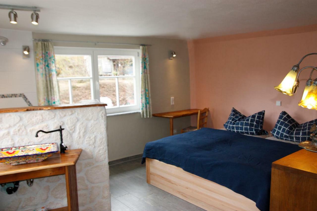 Gemuetliche Gaestezimmer In Einem Neu Sanierten Fachwerkhaus *