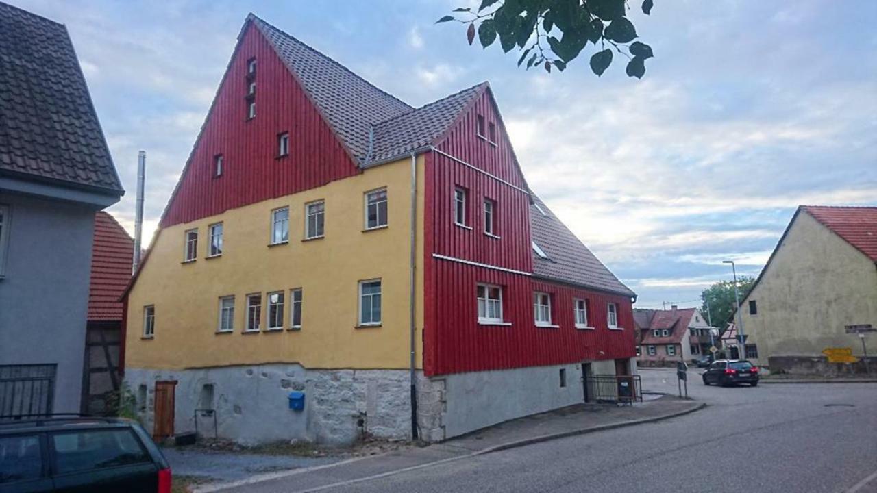 Gemuetliche Gaestezimmer In Einem Neu Sanierten Fachwerkhaus Апартаменты